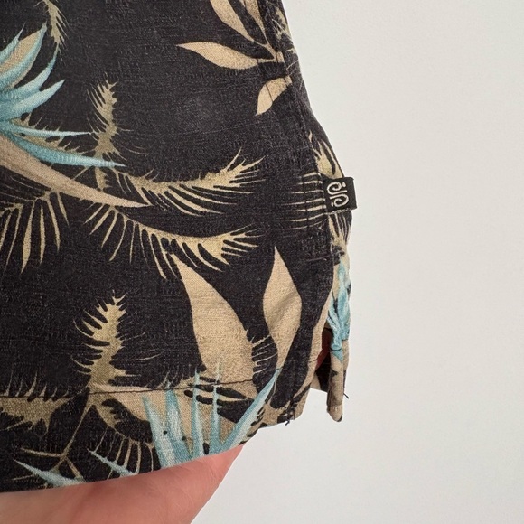 Solitude Mens Button Up 100% Washable Silk Floral Hawaiian Cruise Shirt Large - Picture 5 of 11